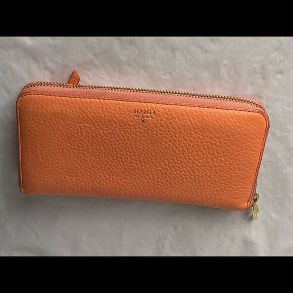 NEW ladies Fossil peach orange zip around wallet - Picture 2 of 7